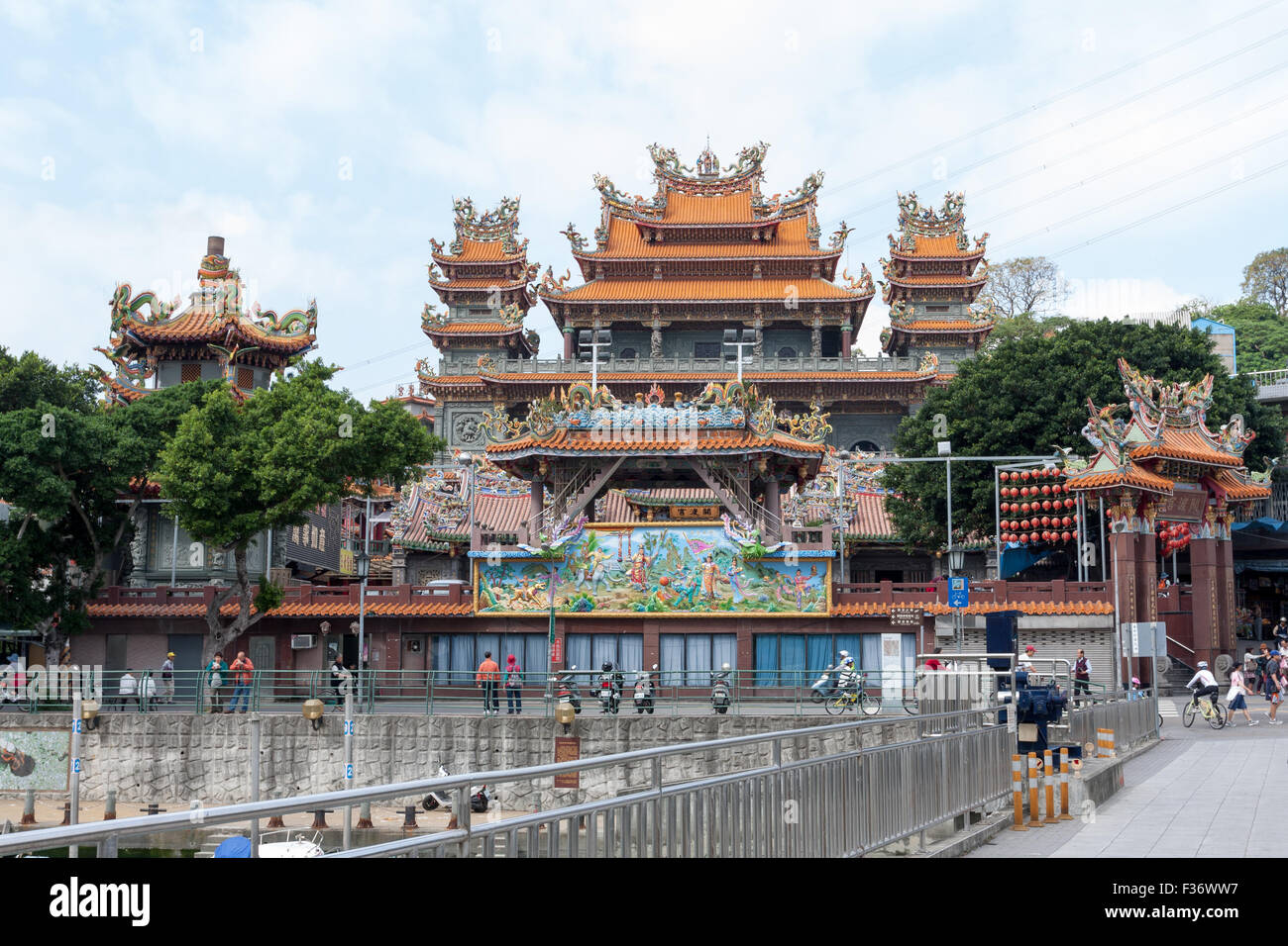 Guandu Temple, Beitou District, Taipei City, Taiwan Stock Photo Alamy