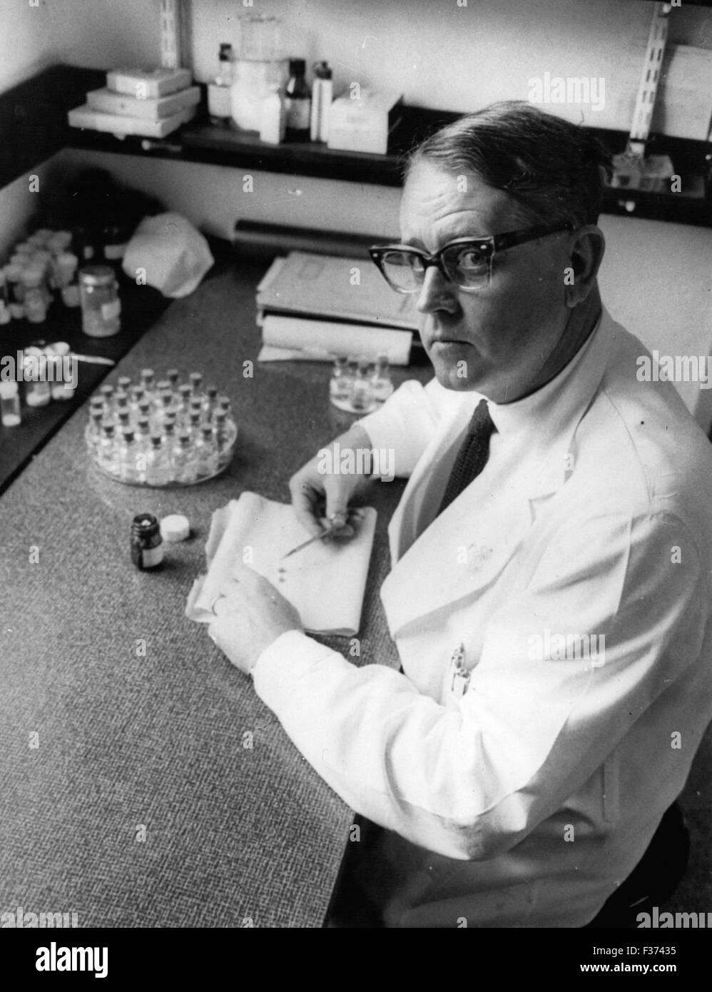 Dec. 21, 1955 - New treatment gives hope to childless wives A new treatment giving hope to childless wives who want a baby of their own, has been developed by Dr. Carl Gemzell, 50-year old professor of the Caroline Hospital in Stockholm. The first two of six women given the new treatment have both had twins. Hormones are given by injection. The treatment lasts a month. Dr. Gemzell described the case of Mother no. 2, who had been unable to have a baby throughout her seven years of marriage. Treatment began in January last year when the patient was given hormones for ten days, then ten days of s Stock Photo