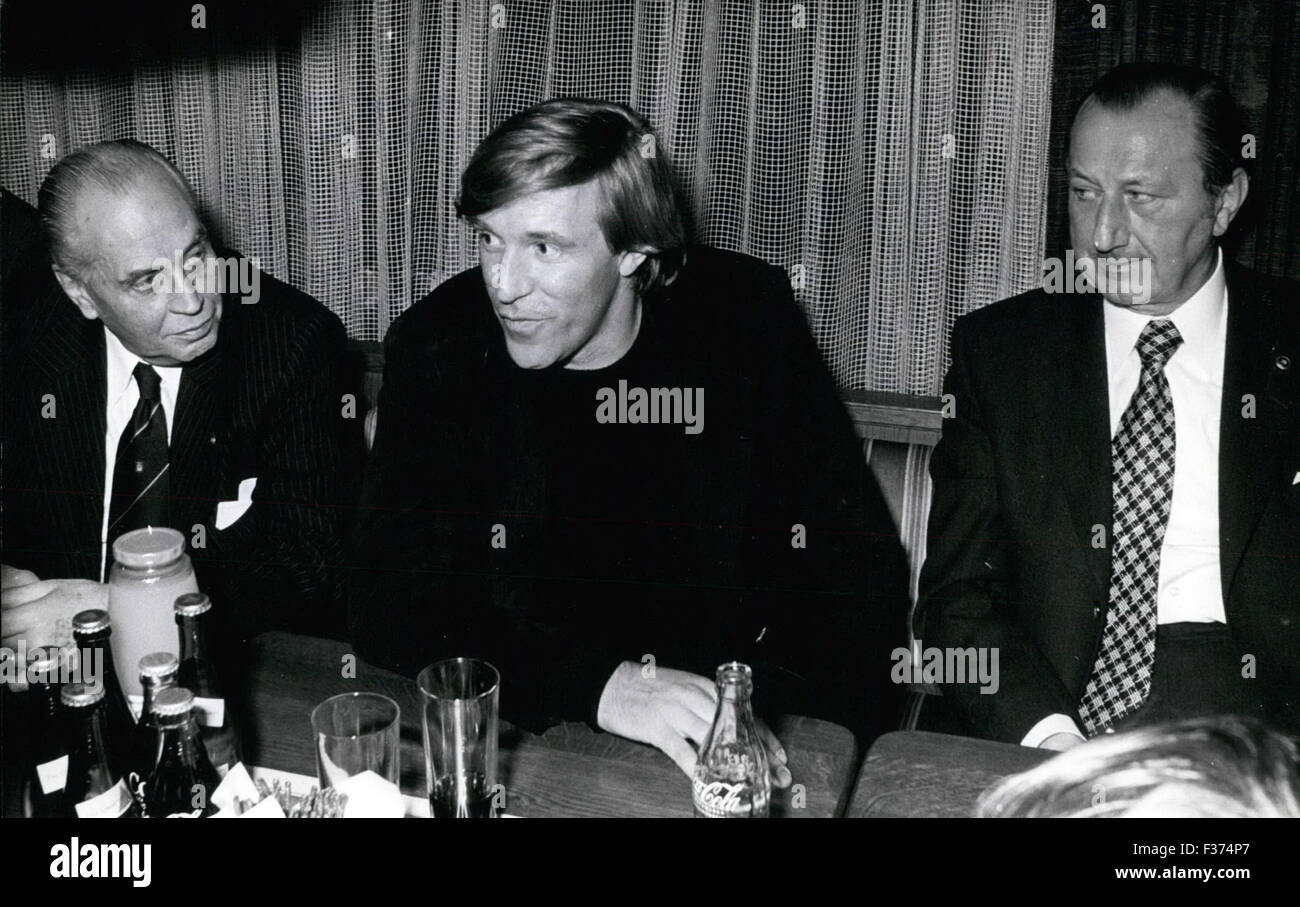 Dec. 26, 1978 - Guenter Netzer - The New Manager of the ''HSV'' - Football was his life - and it will be in futurel Guenter Netzer (Our Picture), formerly star of the football clubs ''Borussia Moenchengladbach'' (Germany) and ''Real Madrid'' (Spain) and 35 times national player, is now manager of the ''Hamburger SPORTVEREIN'' (Football club of Hamburg; FRG) and so sucessor of Dr. Peter Krohn, who departed in discord some weeks ago. When- although the affair is perfect - the new manager assumes his duties, isn't settled, for Guenter Netzer shall make an American tour between 15.1. and 6.2.78 wi Stock Photo