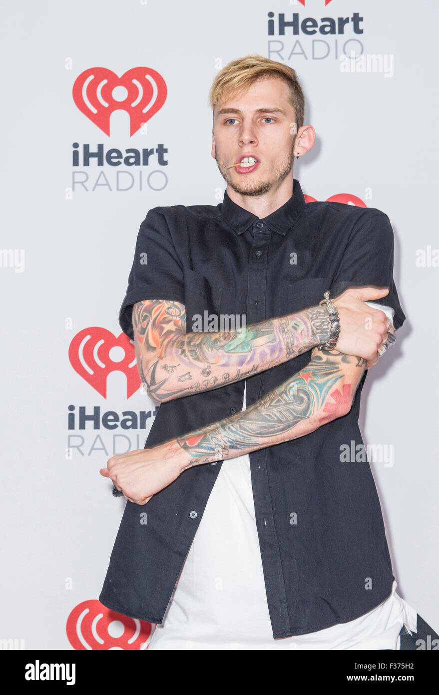 Machine gun kelly rapper hi-res stock photography and images - Alamy