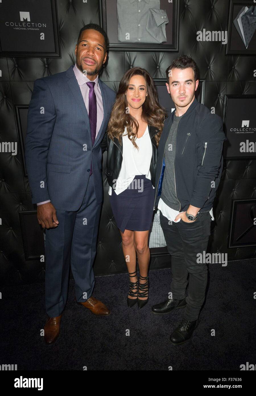 New York Ny Usa 30th Sep 2015 Michael Strahan Guest Kevin Jonas At Arrivals For 