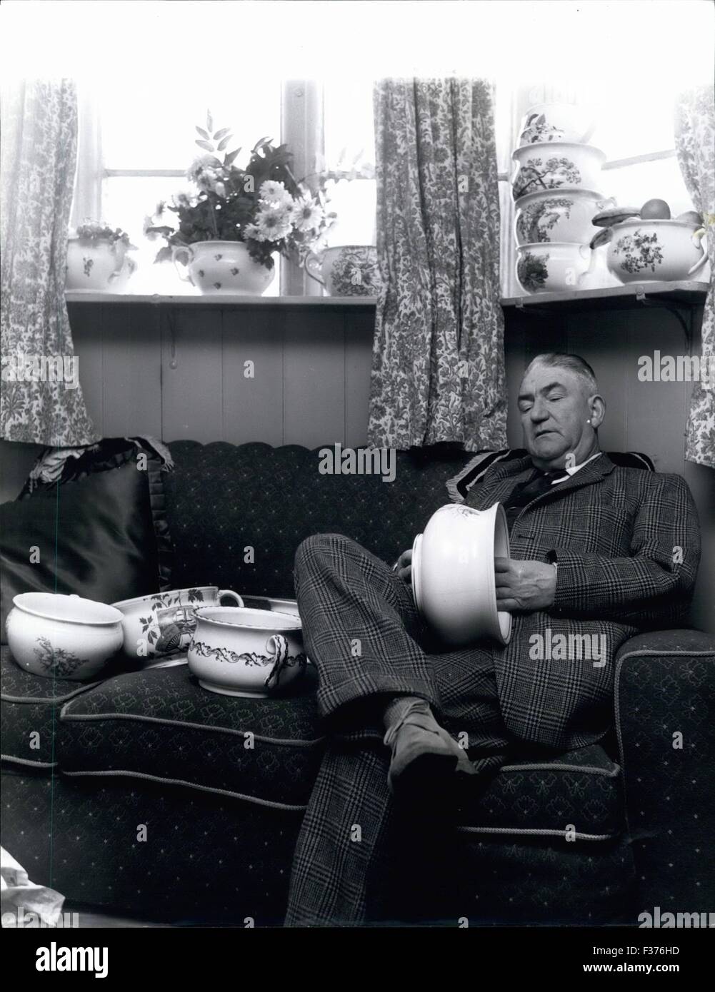 dec-15-1974-wherever-you-go-in-ted-steele-s-home-in-stamford-you
