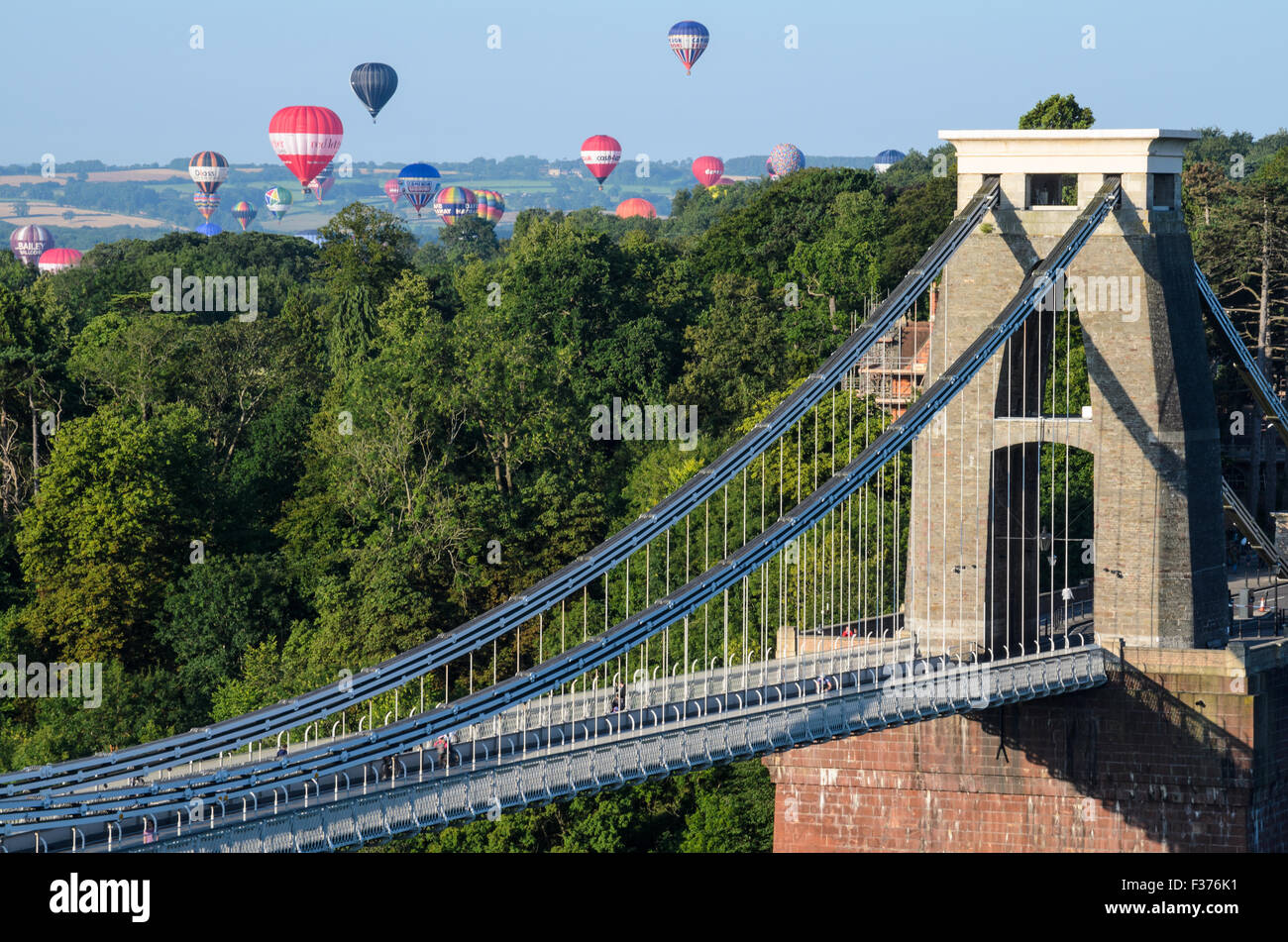 The Bristol International Balloon Fiesta seen over the Clifton Suspension Bridge Stock Photo