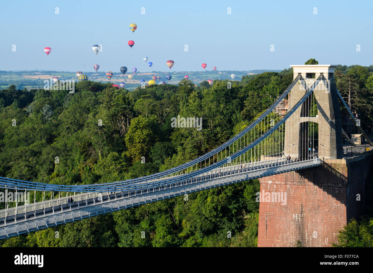 The Bristol International Balloon Fiesta seen over the Clifton Suspension Bridge Stock Photo