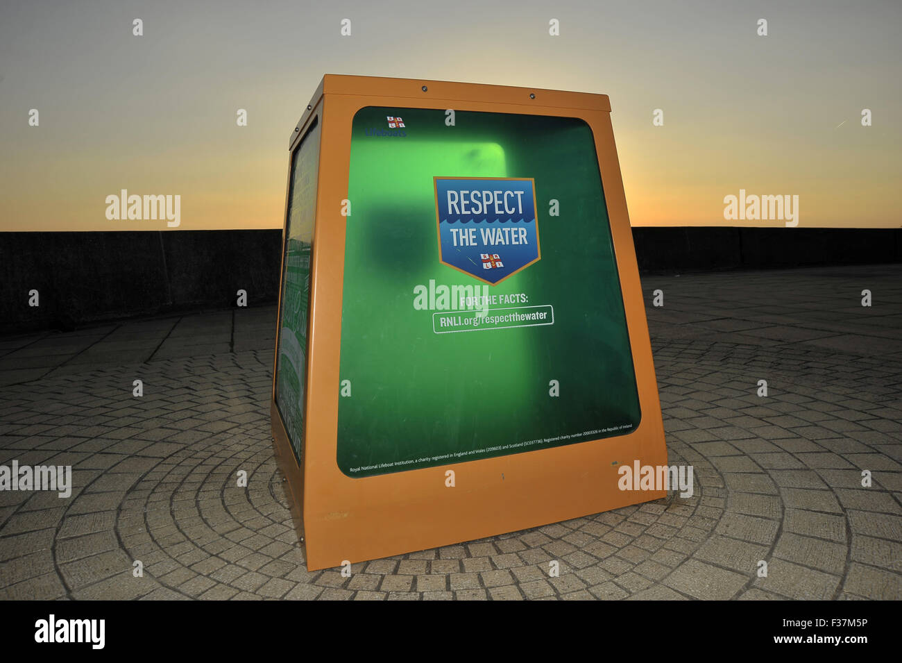 Rnli collection box hi-res stock photography and images - Alamy