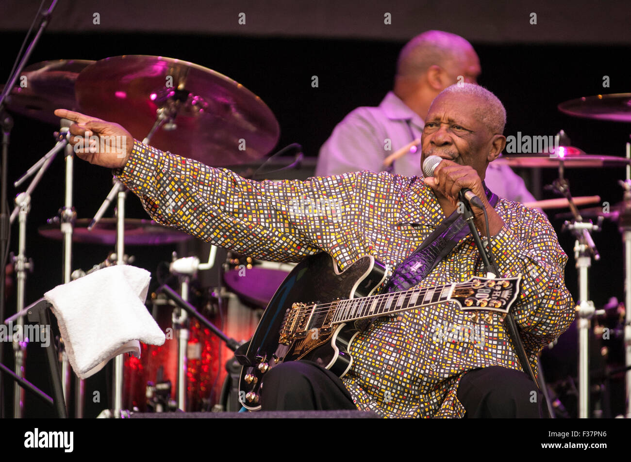 B.B. King performing live on stage at Glastonbury music festival, 2011 ...
