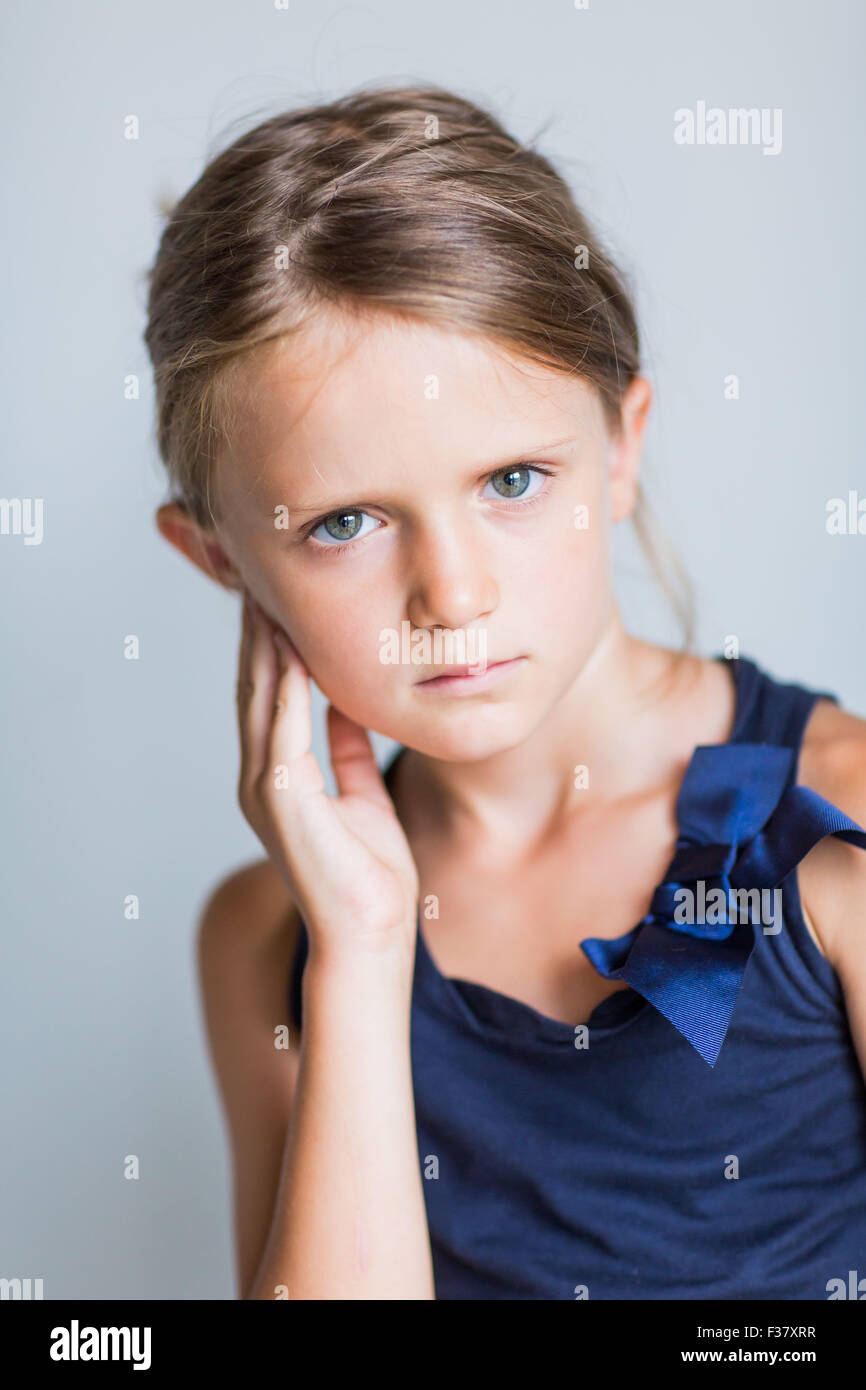5 Year old Girl Stock Photo Alamy 5-year-old-girl-stock-photo-alamy