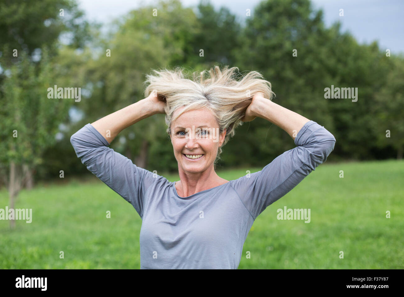 Woman spring joy 40 hi-res stock photography and images - Alamy