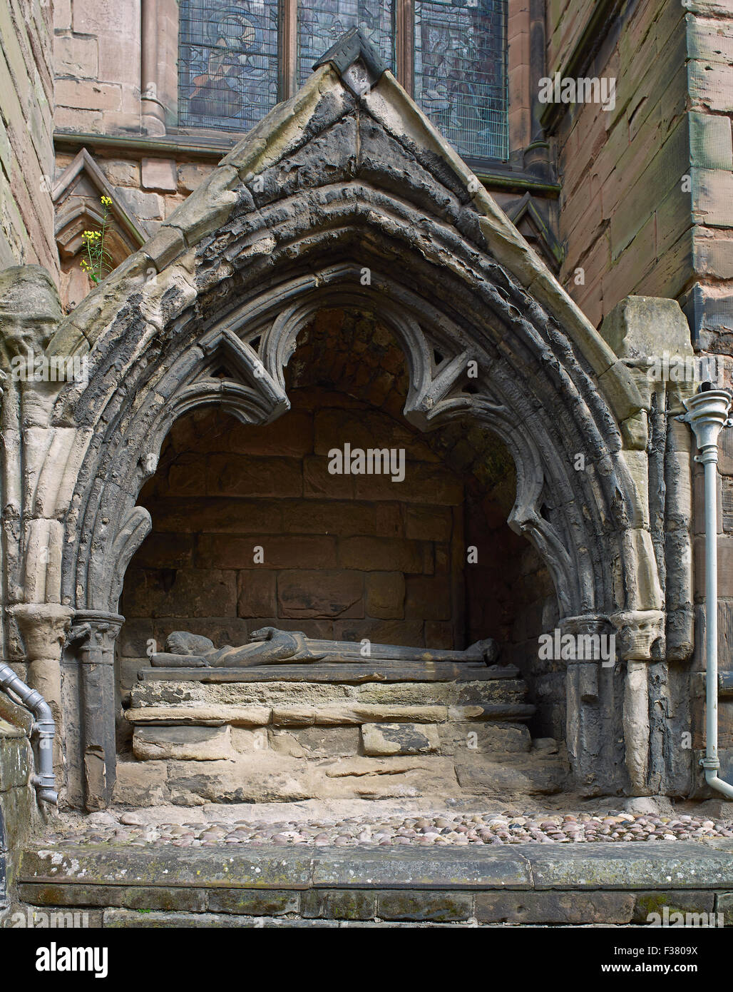 Lichfield Cathedral tomb of unknown canon Stock Photo