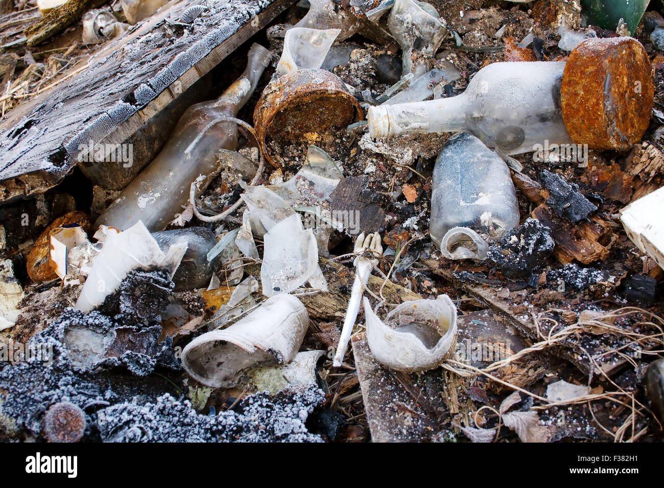 Pile of broken glass hires stock photography and images Alamy