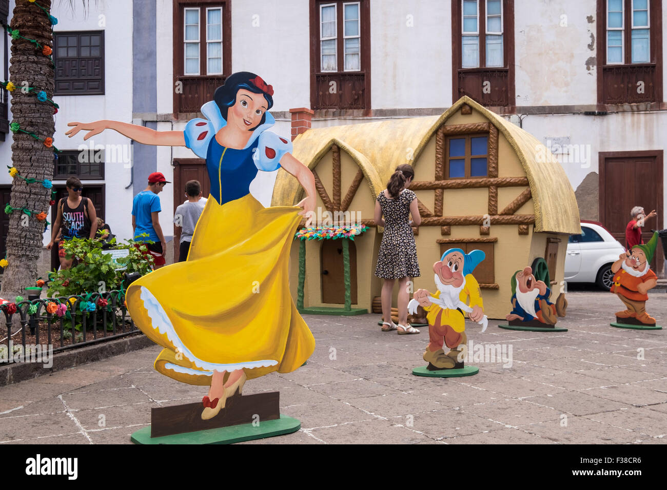 Staged setting of Snow White and the Seven Dwarfs in the Plaza Juan Gonzalez de la Torre, Garachico, Tenerife, Canary Islands, S Stock Photo