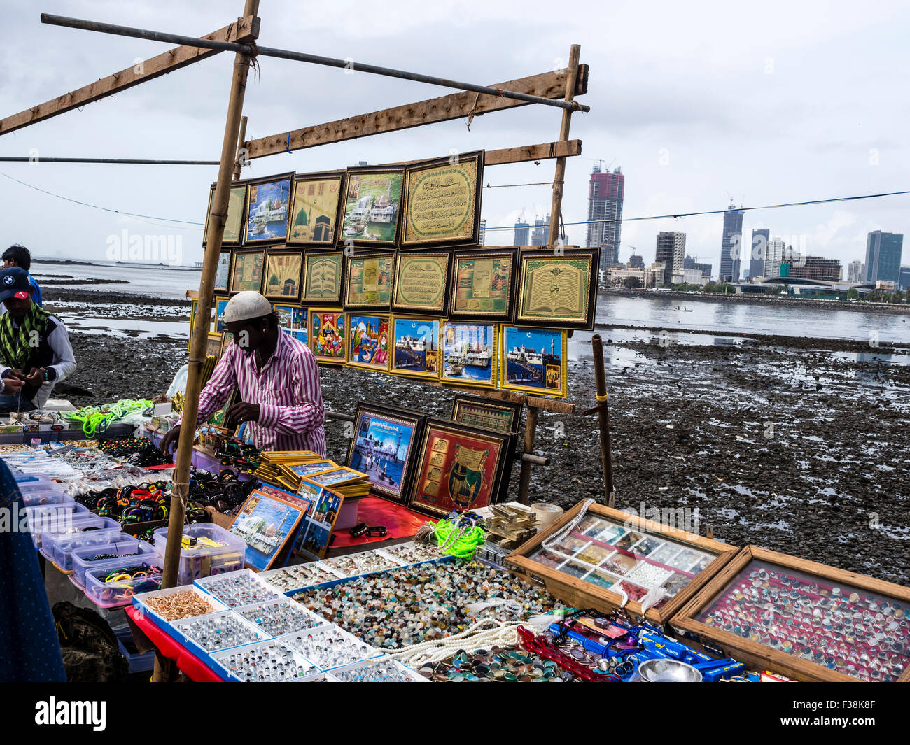 Shop on pier to Haji Ali Dargah mosque, Mumbai, India Stock Photo
