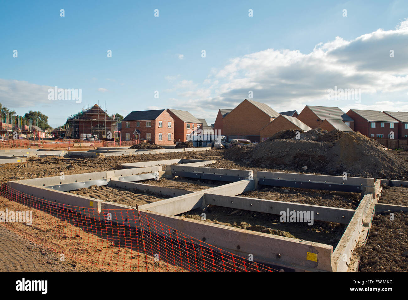 Housing estate construction hi-res stock photography and images - Alamy
