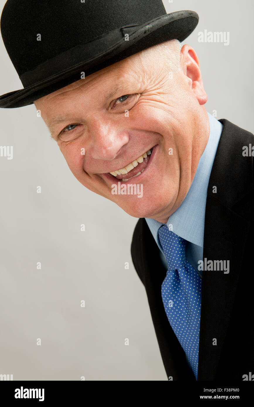 Business man bowler hat hi-res stock photography and images - Alamy