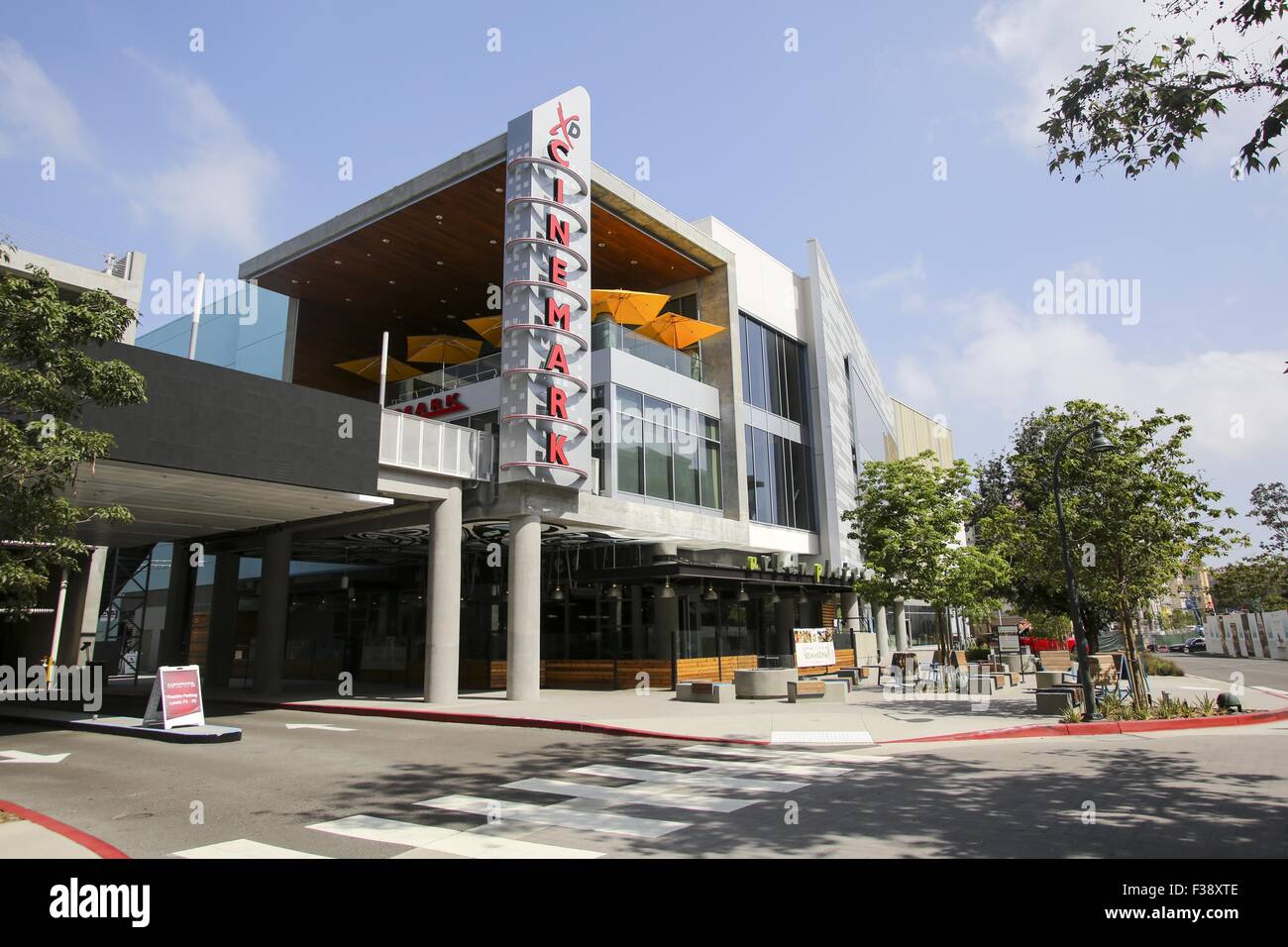 runway playa vista ca