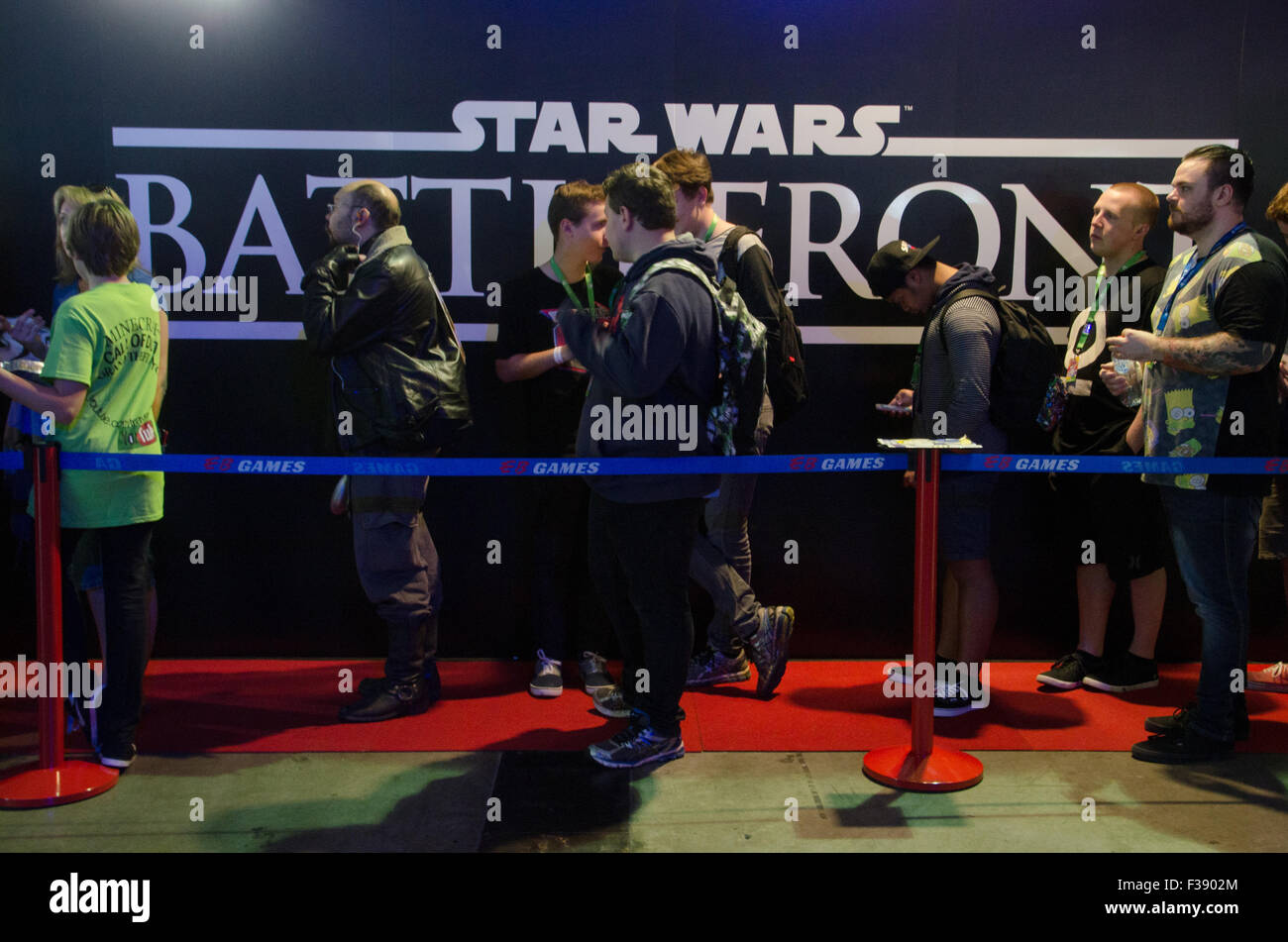 Sydney, Australia. 2nd October, 2015. Gamers lineup to play the new game Star Wars Battlefront at the 2015 EB Expo which took place at Syndey's Olympic Park. Credit:  mjmediabox/Alamy Live News Stock Photo
