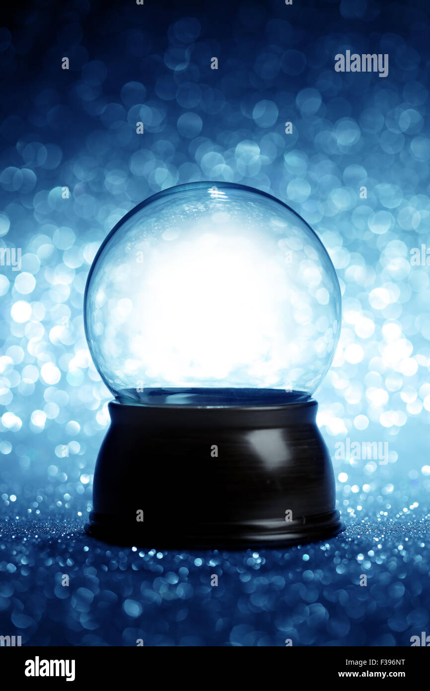 Empty Snow Globe Stock Photos &amp; Empty Snow Globe Stock Images - Alamy