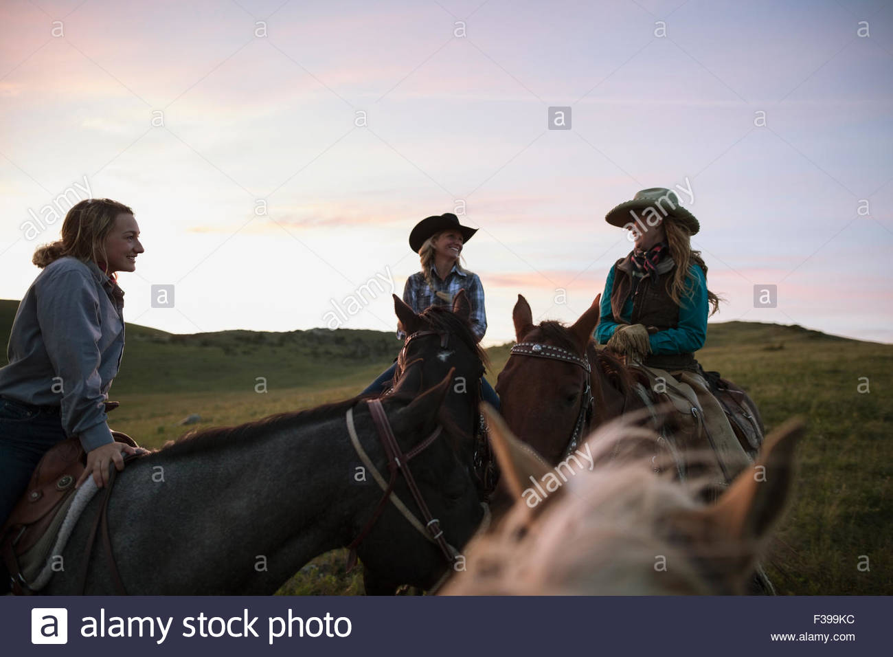 Ranchers sky hi-res stock photography and images - Alamy