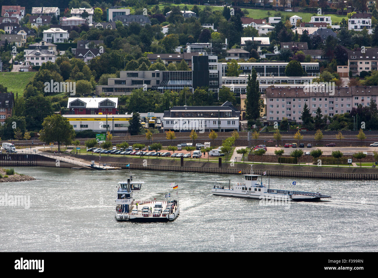 Car ferry on river Rhine, between Rüdesheim and Bingen, Upper Middle Rhine Valley, Germany Stock