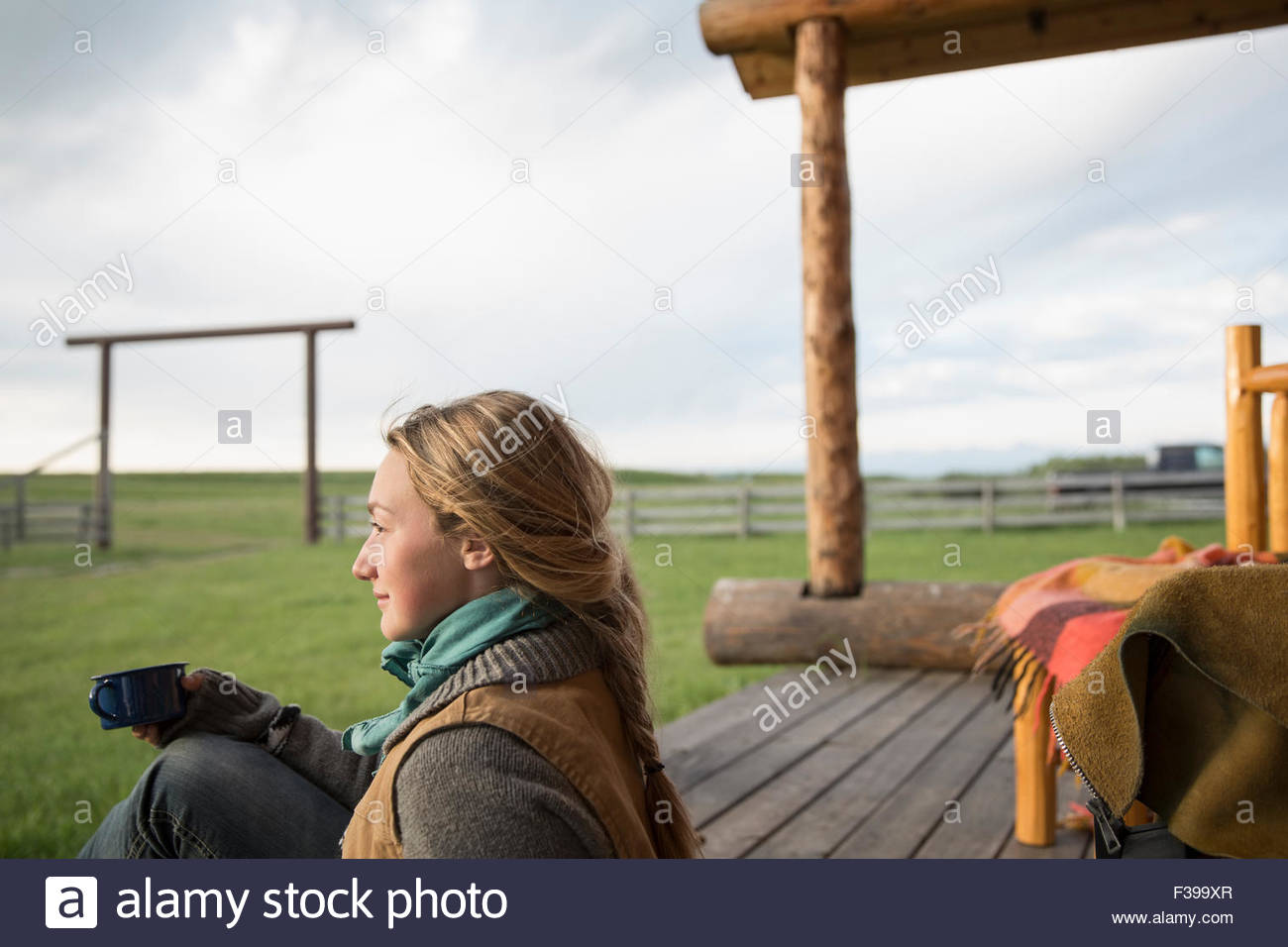 Women sitting on a porch hi-res stock photography and images - Alamy