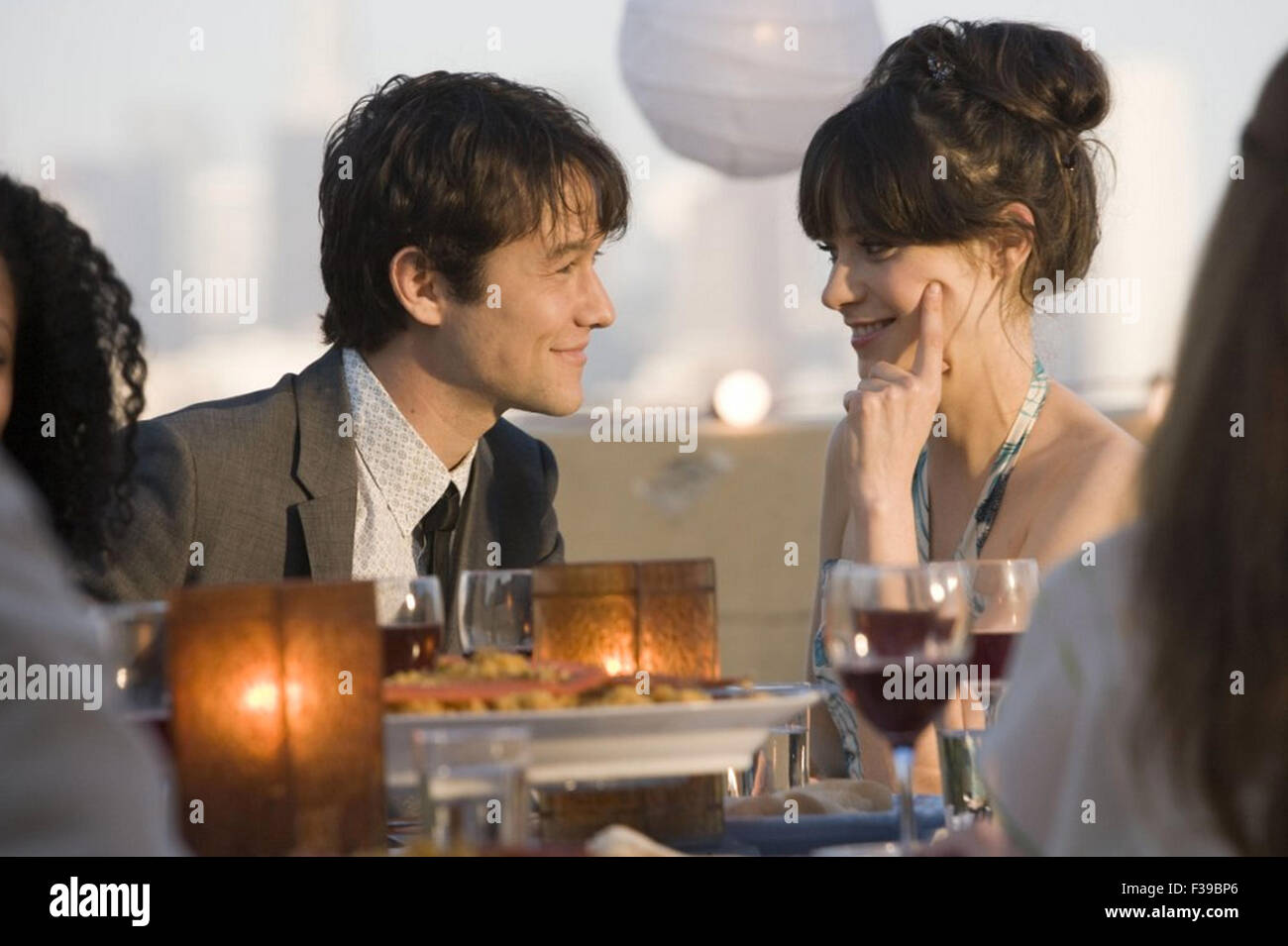 (500) DAYS OF SUMMER 2009  Fox Searchlight film with Zooey Deschanel and Joseph Gordon-Levitt Stock Photo