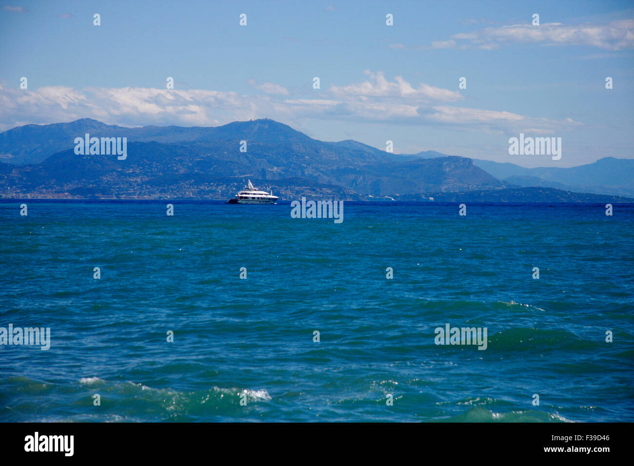 Yacht, Mittelmeer, Cote d'Azur, Frankreich. Stock Photo