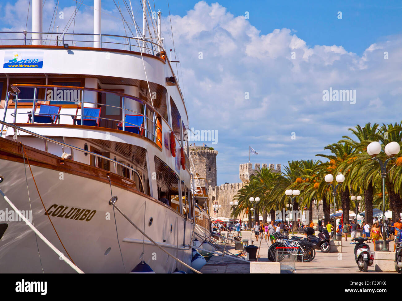 Trogir Croatia sea promenade with cruise ship and medieval  Kamerlengo castle Stock Photo