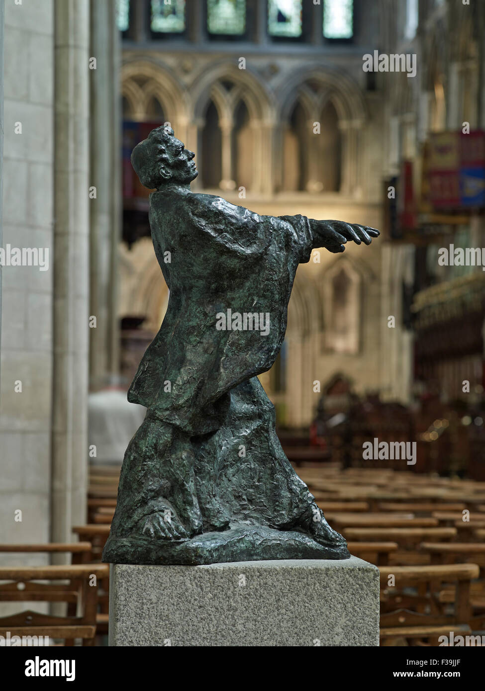 St Patrick's Cathedral statue of St Patrick Stock Photo