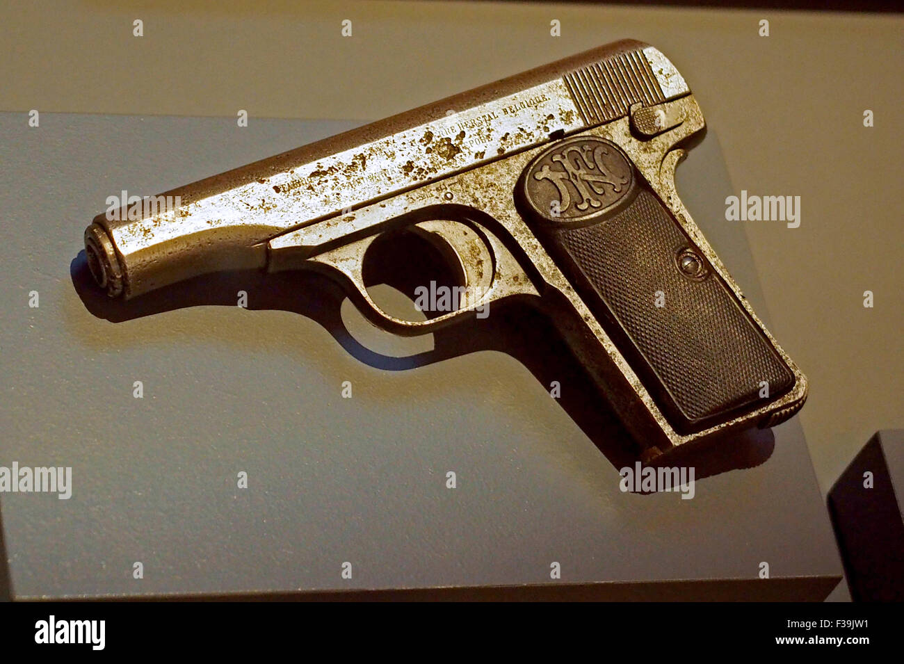 Princip Gun Hi res Stock Photography And Images Alamy