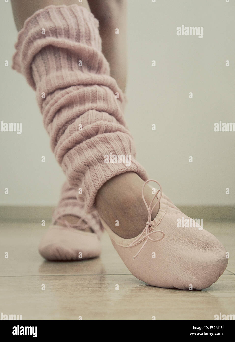 Leg warmers hi-res stock photography and images - Alamy