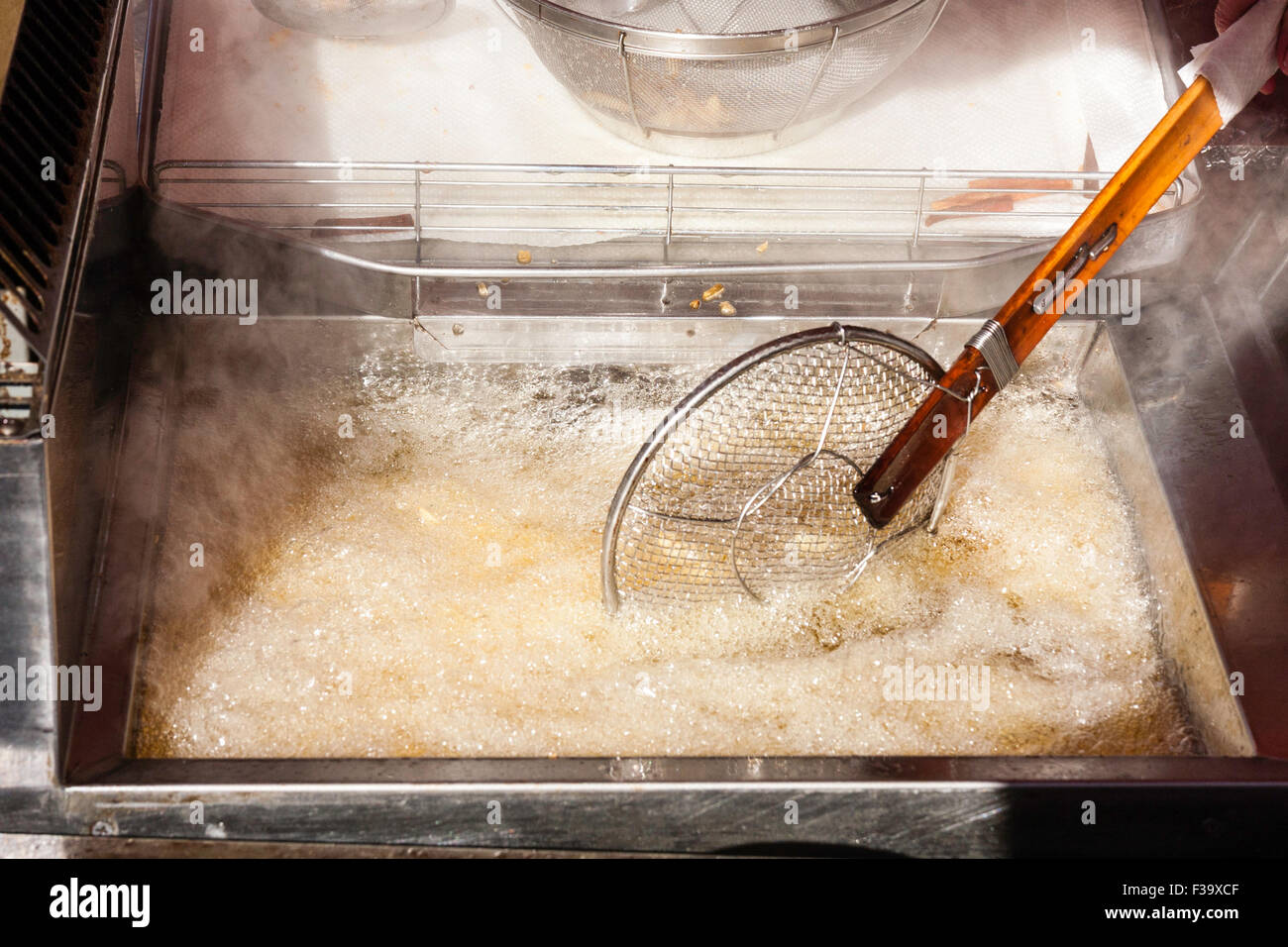 Deep Fry Stock Photos & Deep Fry Stock Images Alamy