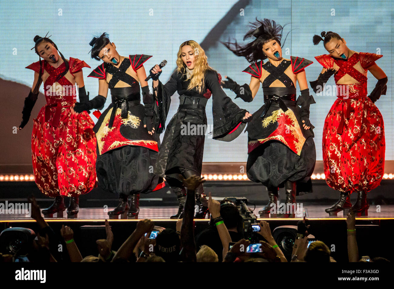 Detroit, Michigan, USA. 1st Oct, 2015. MADONNA performing on her Rebel