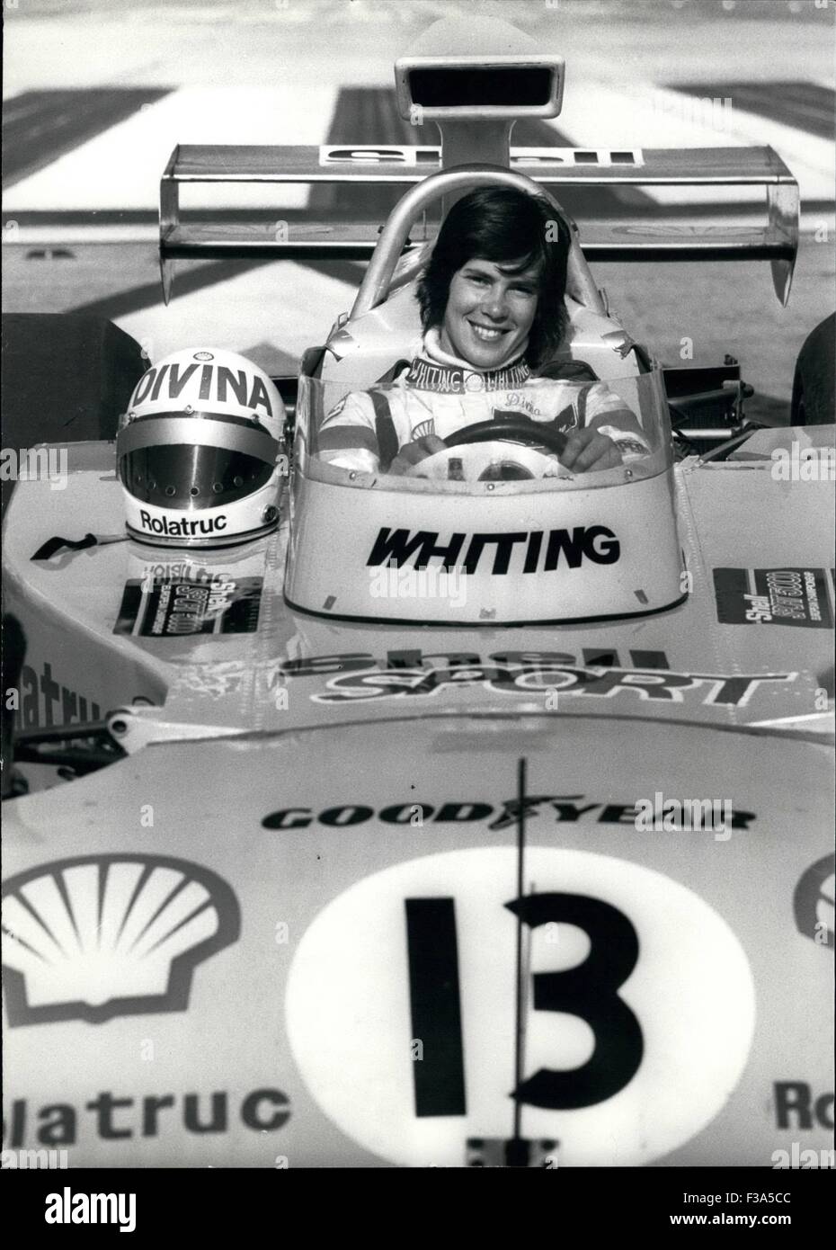 Photo Shows. 21st Dec, 1975. Top British Woman Racing Driver Divia galica, Seen in her Surtees Formula 1 Racing Car, Discovers That No.13 Turned Out to Be her Lucky Number at Raf Fairford today, Where she set up five new speed records. © Keystone Pictures USA/ZUMAPRESS.com/Alamy Live News Stock Photo