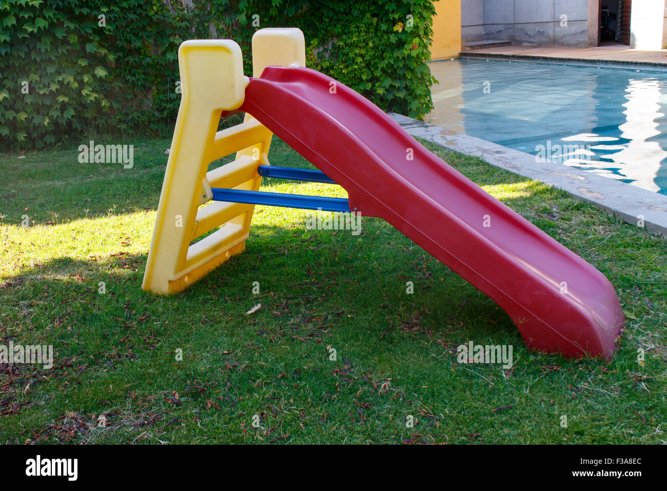 Plastic slide hires stock photography and images Alamy