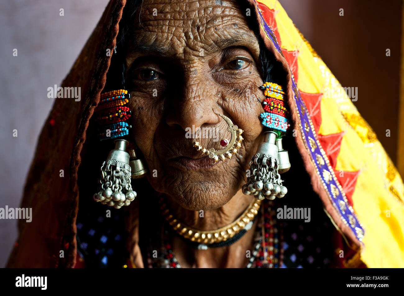 Woman belonging to the Lambani caste ( India) Stock Photo