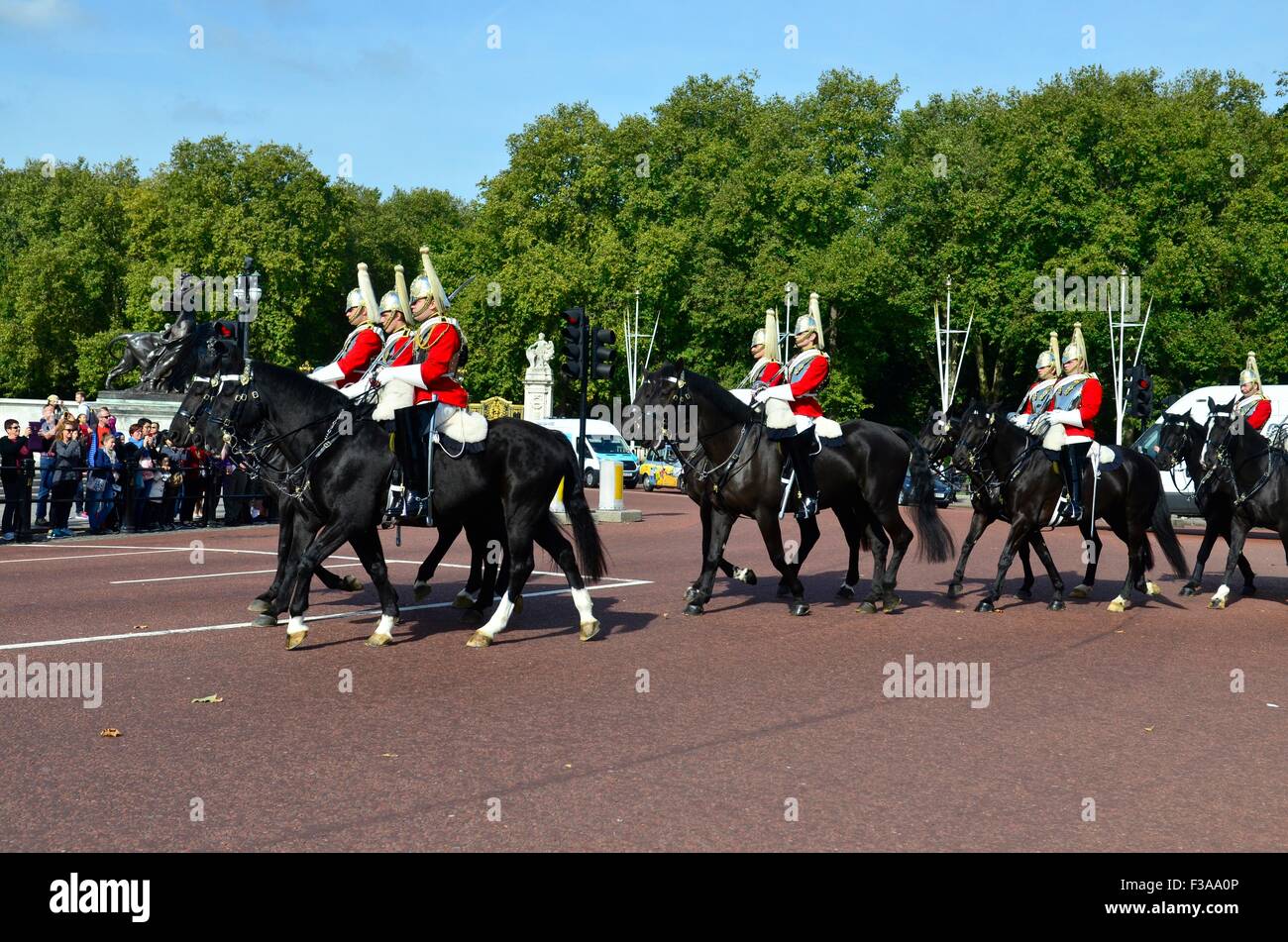 Horse Guards on Horseback outside Buckingham Palace, London, England, UK Stock Photo