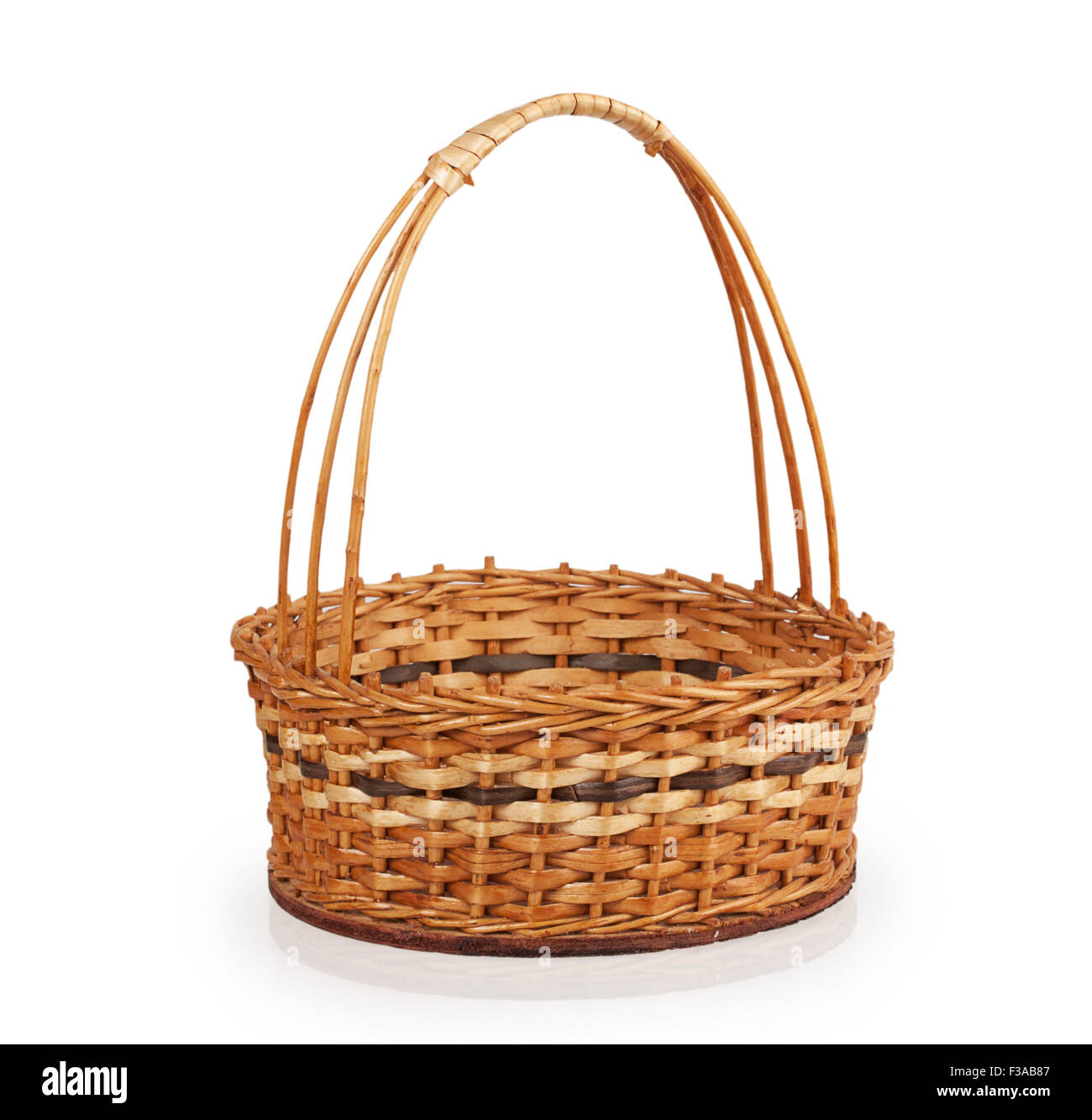 empty wicker basket isolated on white background Stock Photo - Alamy