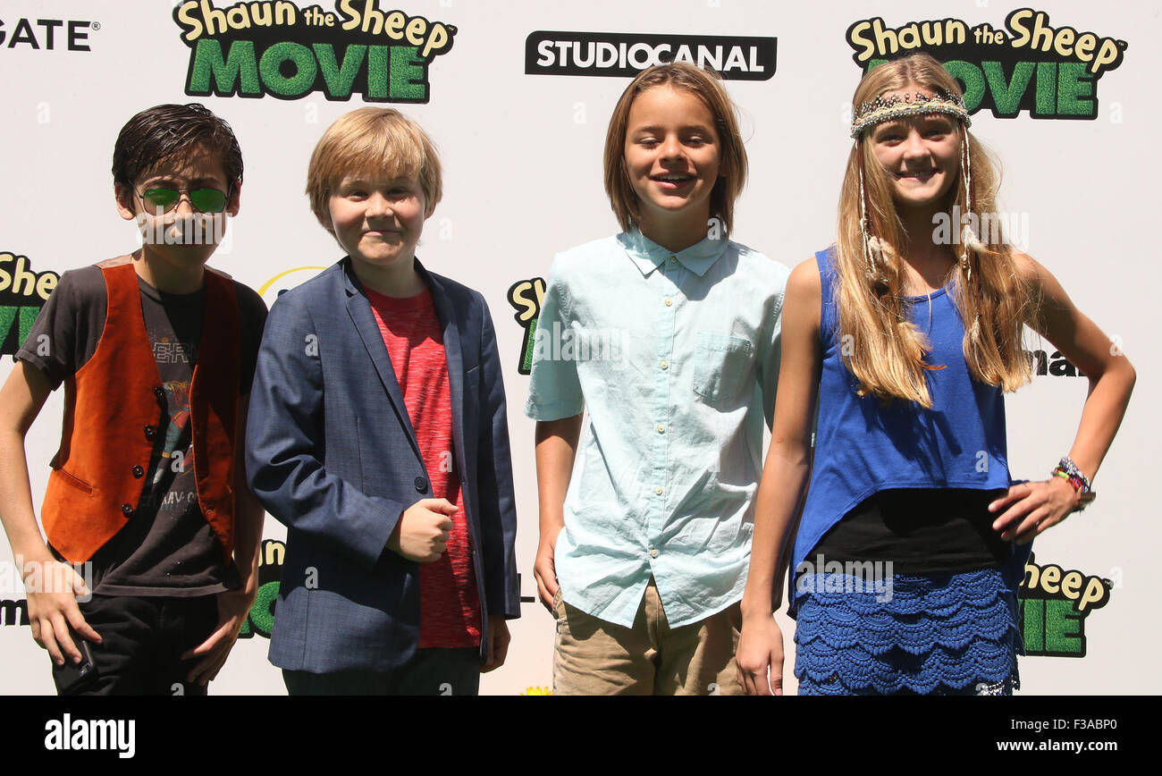 Shaun The Sheep Movie 2015 Featuring Aides Gallagher, Casey Simpson