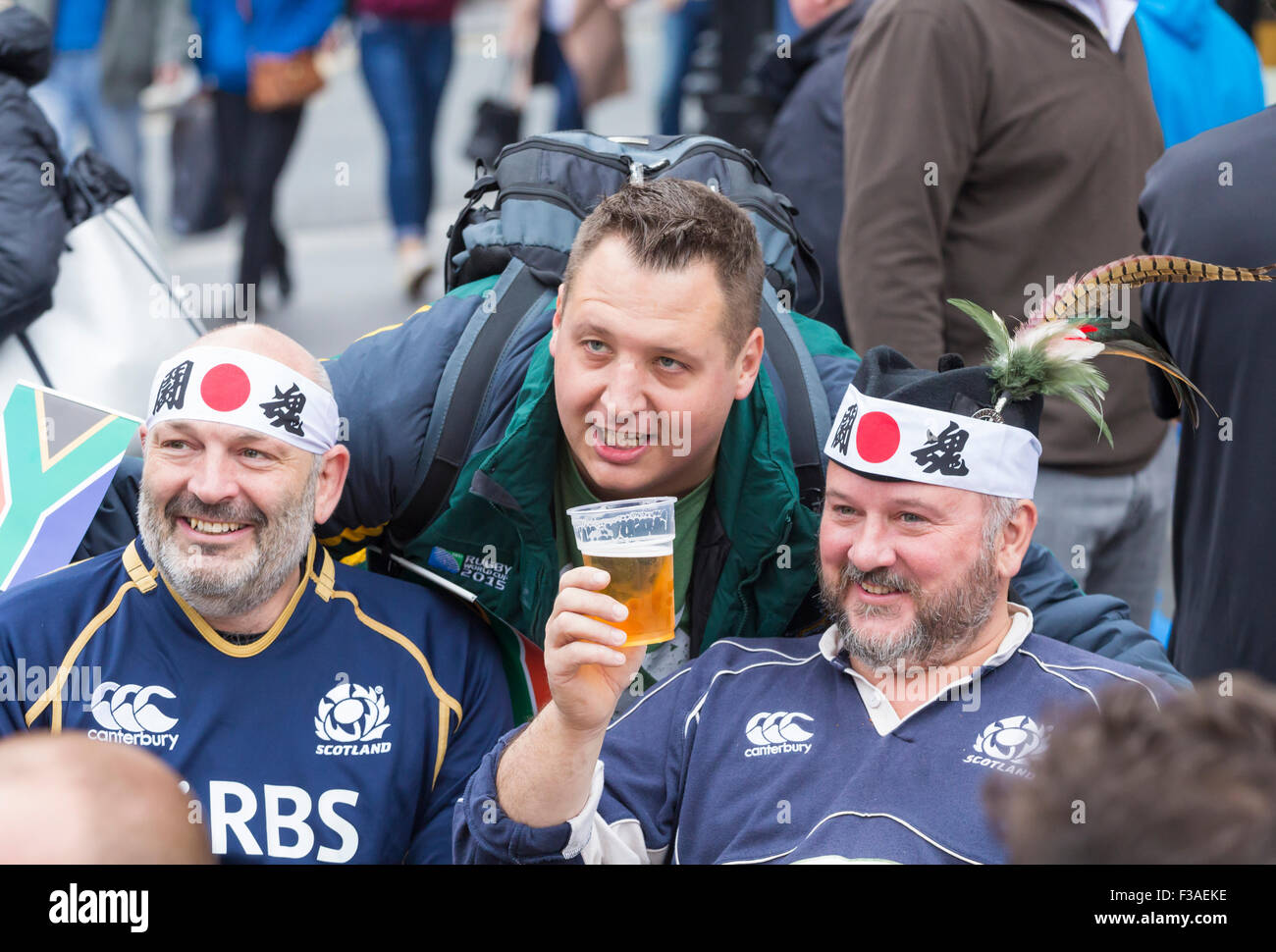 Scottish rugby fans hi-res stock photography and images - Alamy
