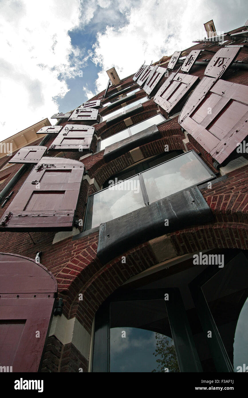 Open shutters hires stock photography and images Alamy