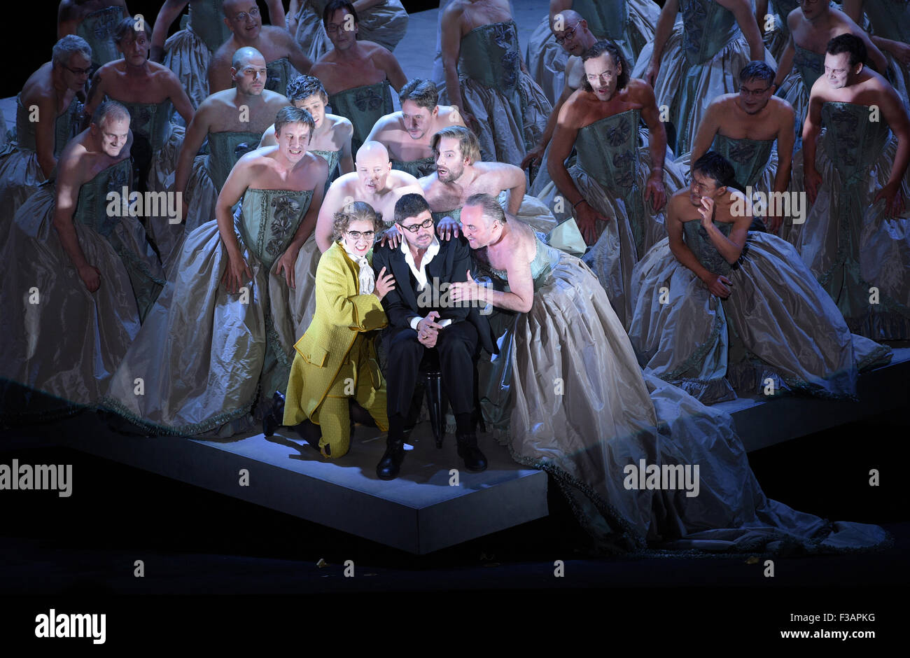 Berlin, Germany. 29th Sep, 2015. Karolina Gumos as La Muse (from left ...