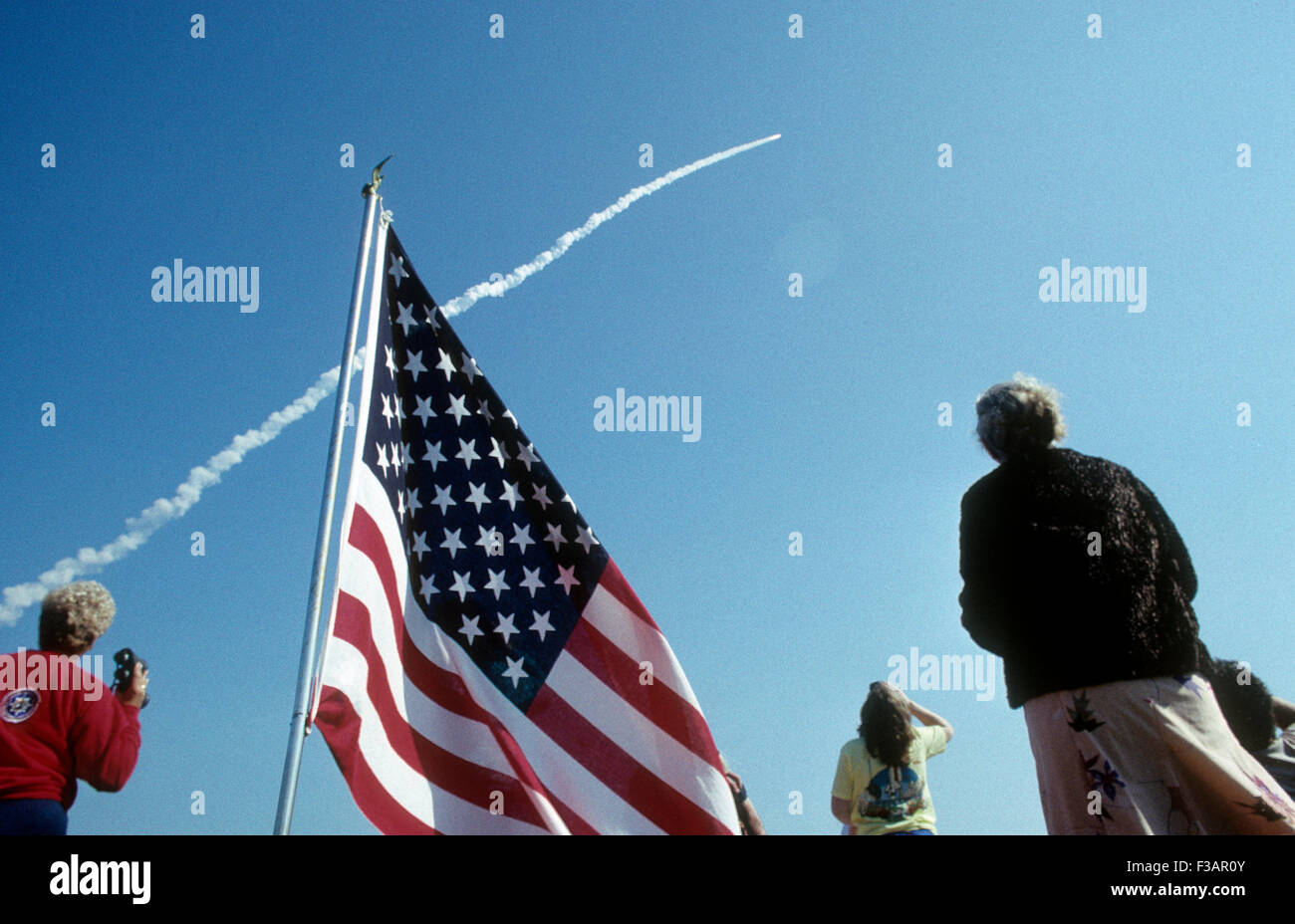 Nasa rocket launch hi-res stock photography and images - Alamy