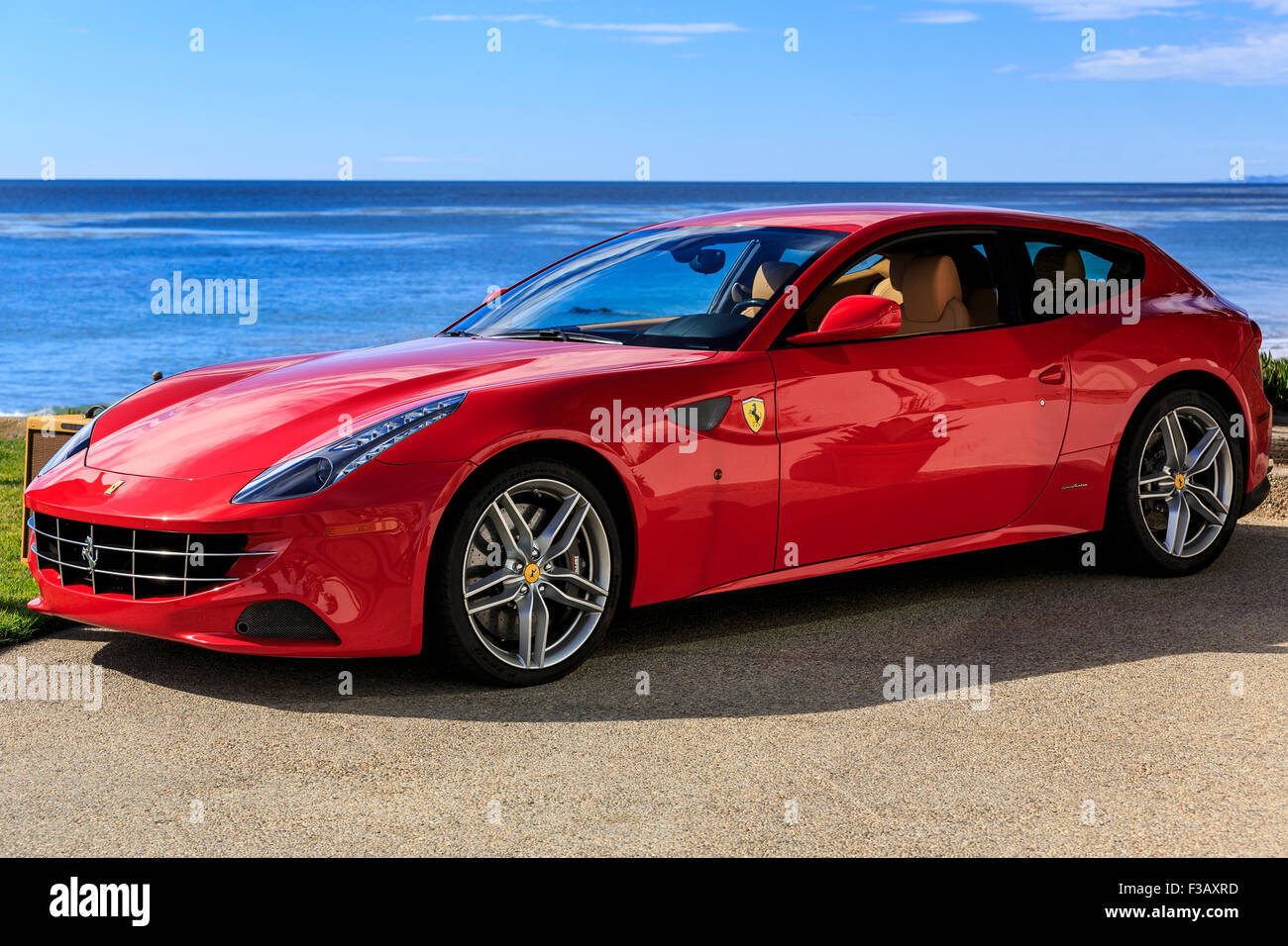 Ferrari Ff Hi-Res Stock Photography And Images - Alamy