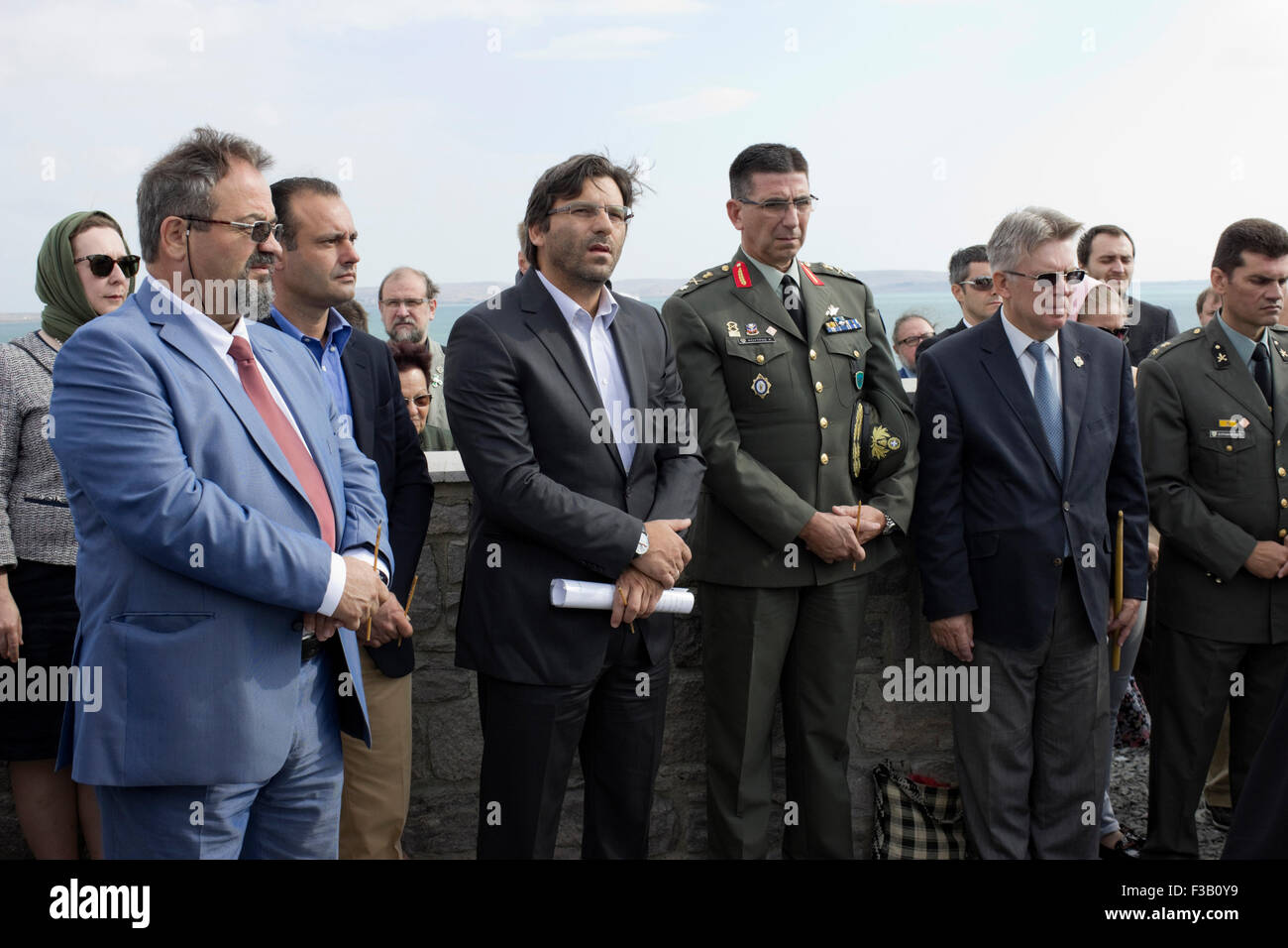 Lemnos island, Greece. 3rd October, 2015. Left to right Regional vice governor Mr. Adamidis, Myrina's Mayor Mr. Marinakis, the Greek Armed Forces Mr. Koutras, Brigadier General and Mr. A. Popov Consul General, attending the memorial service for the fallen Russo-cossacks during Civil war Credit:  BasilT/Alamy Live News Stock Photo