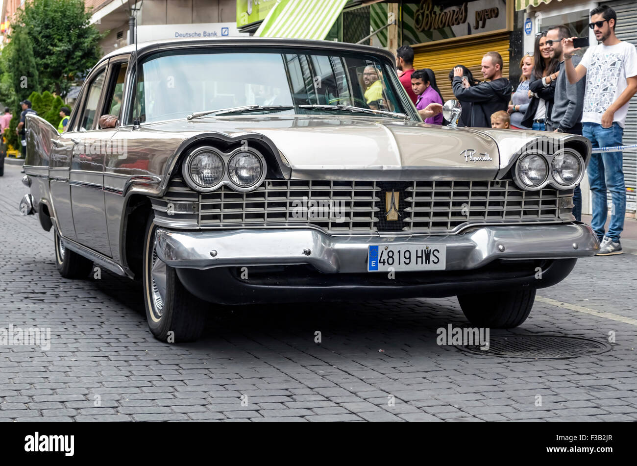 Torrejon de Ardoz, Spain. 3rd October, 2015. Meeting of classic american cars, during the patronal festivals, by the streets of Torrejon de Ardoz, on October 3th 2015. Beautiful champagne color car, Plymouth Fury of 1959. Credit:  Russet apple/Alamy Live News Stock Photo