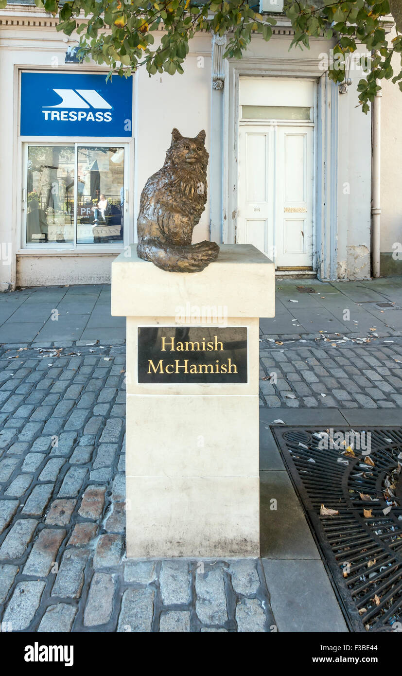 Statue of cat Hamish McHamish in Logies Lane St. Andrews Fife Scotland Stock Photo