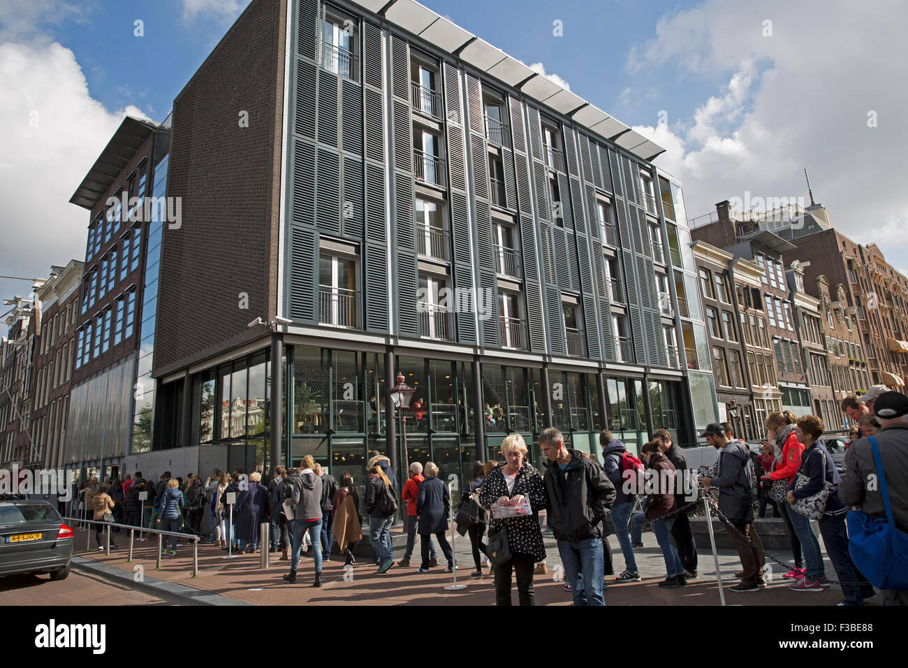 Anne Franks house in Amsterdam Stock Photo Alamy