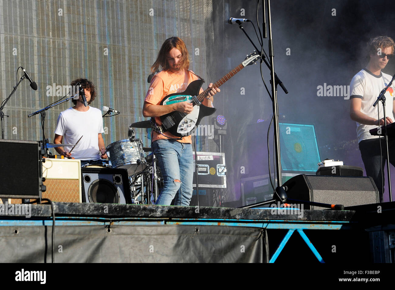 Tame impala live concert hires stock photography and images Alamy