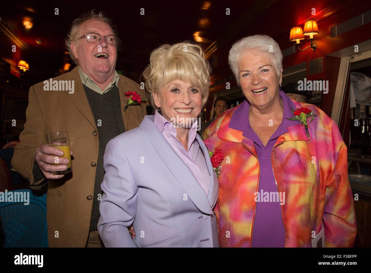 Stratford, London, UK. 04/10/2015. Ginger John Halstead photobombs