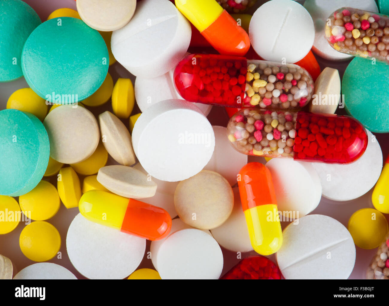capsules and tablets Stock Photo